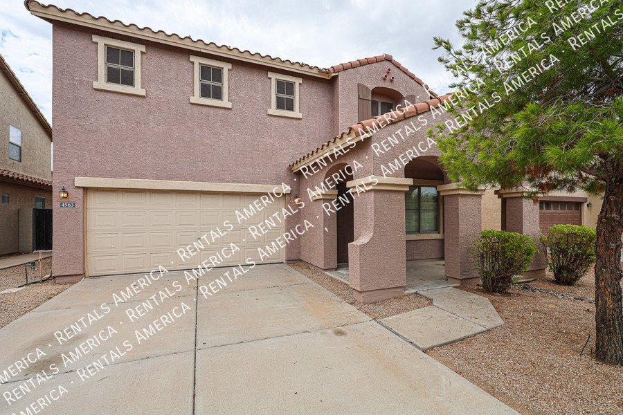 4 bedroom 2.5 bath home in Gilbert property image