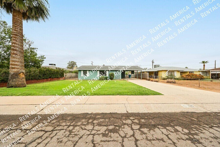 Charming Single Story 3 Bed Home in St. Gregory Nieghborhood property image