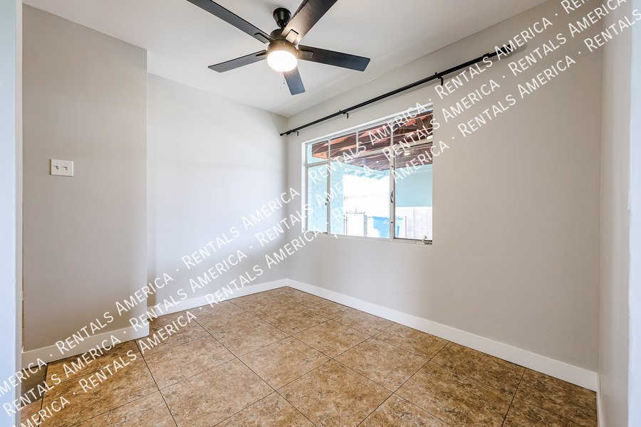 Charming Single Story 3 Bed Home in St. Gregory Nieghborhood property image