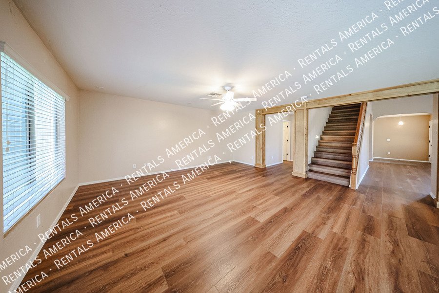 Beautiful 4 bdrm w/Pool in Florence property image