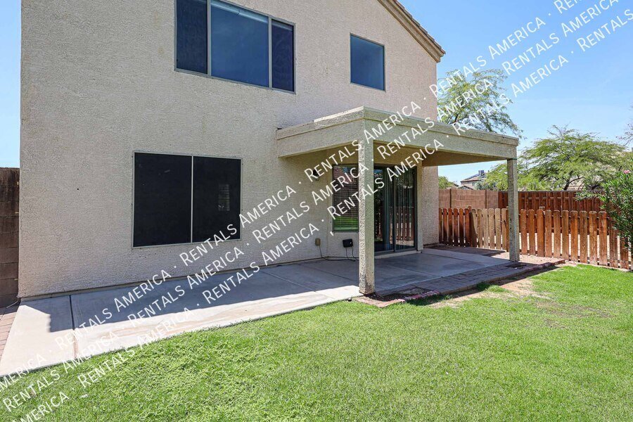 Beautiful 4 bdrm w/Pool in Florence property image