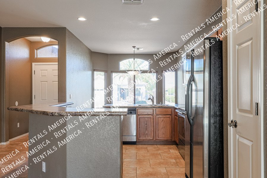 BEAUTIFUL RENTAL 3 BED 2 BATH HOME IN WIGWAM CREEK SOUTH property image