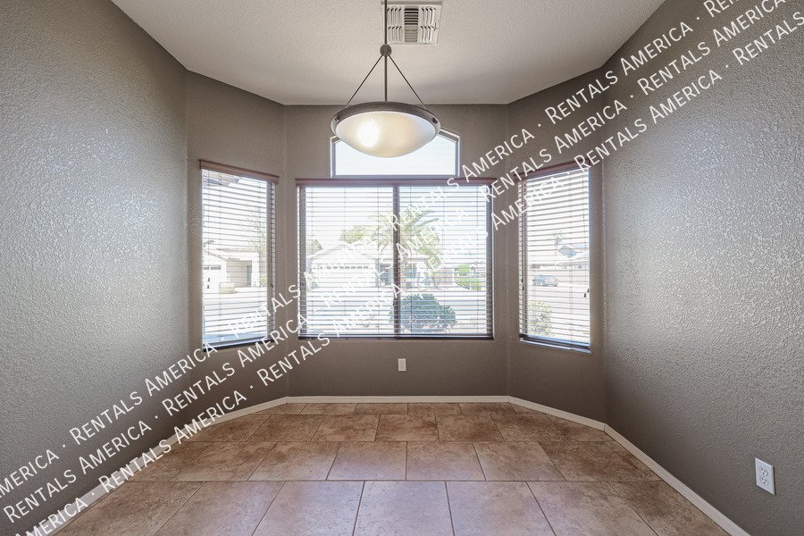 BEAUTIFUL RENTAL 3 BED 2 BATH HOME IN WIGWAM CREEK SOUTH property image