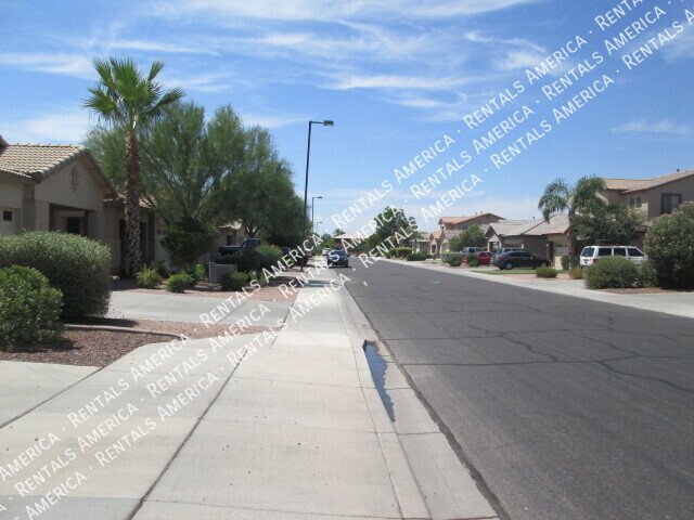 BEAUTIFUL RENTAL 3 BED 2 BATH HOME IN WIGWAM CREEK SOUTH property image