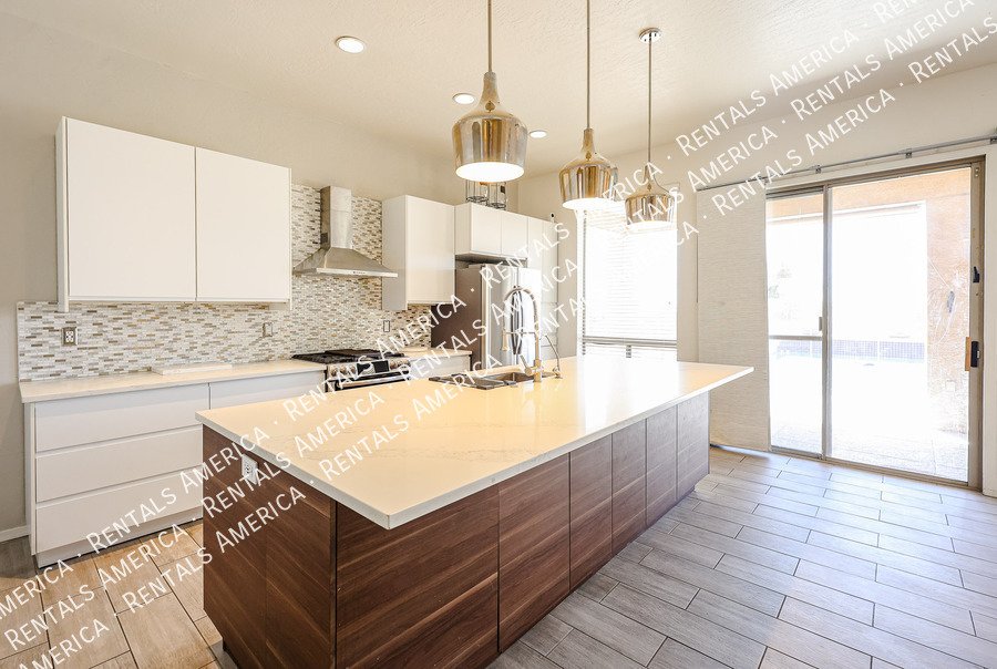 Mountain Gate at Las Sendas property image