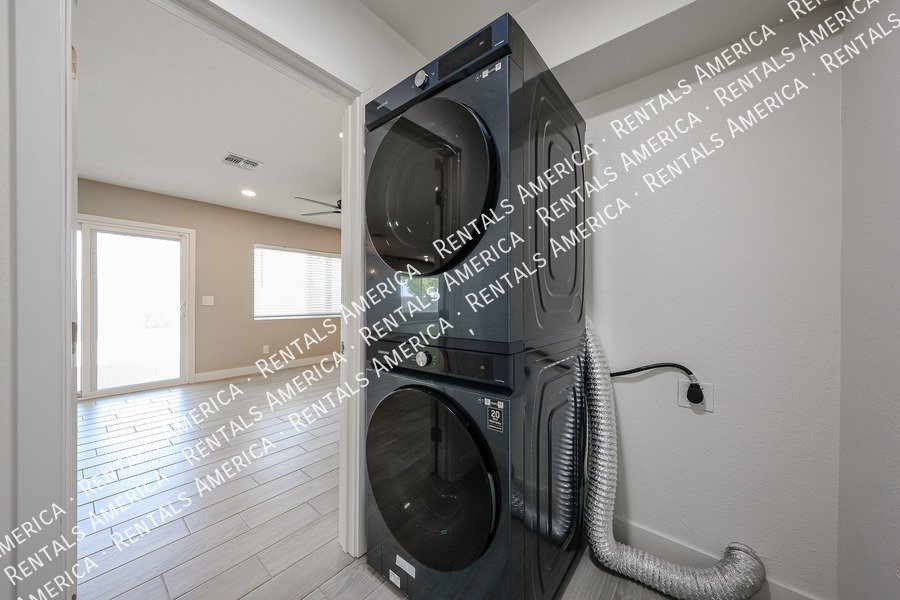 Limited-Time Offer: Receive your last month's rent free! property image