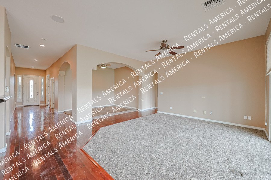 14712 W Edgemont Ave property image
