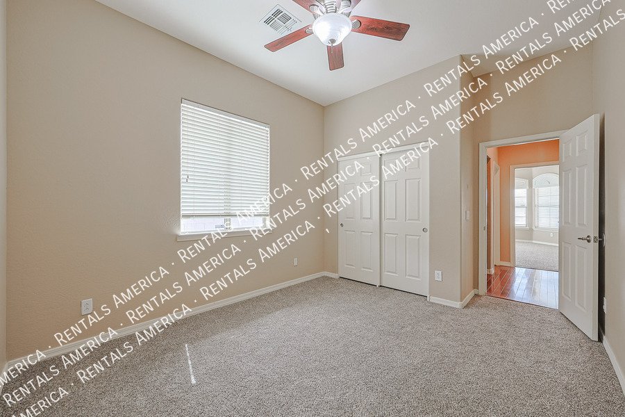 14712 W Edgemont Ave property image