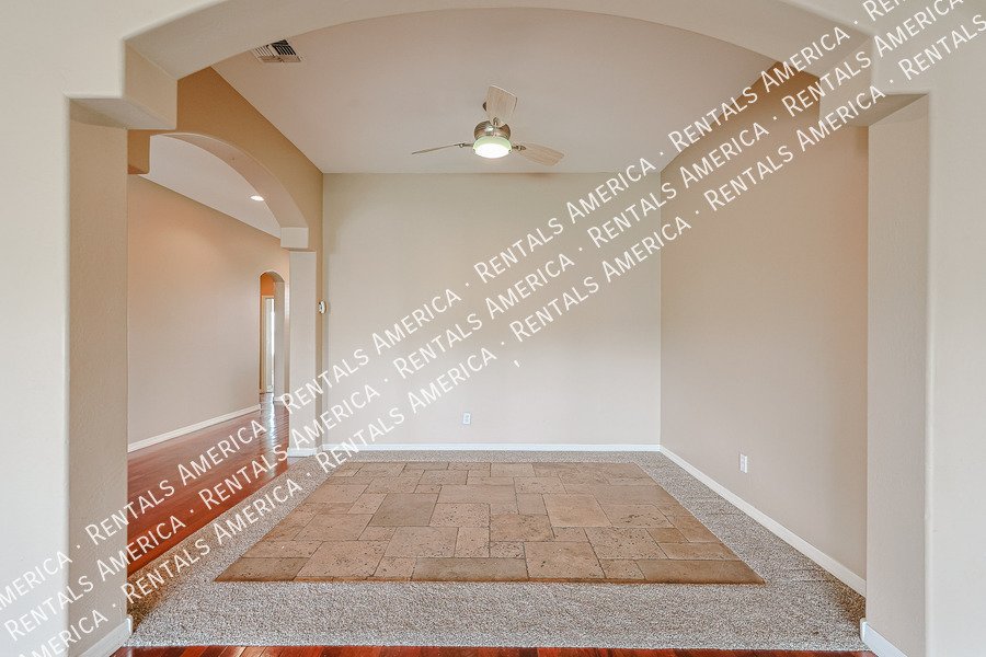 14712 W Edgemont Ave property image
