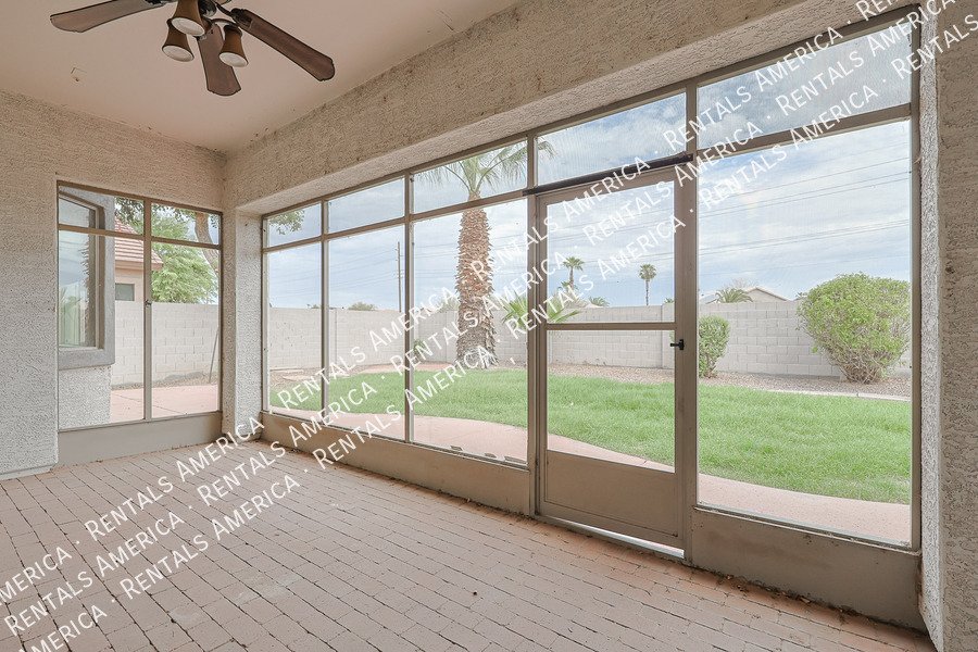 14712 W Edgemont Ave property image