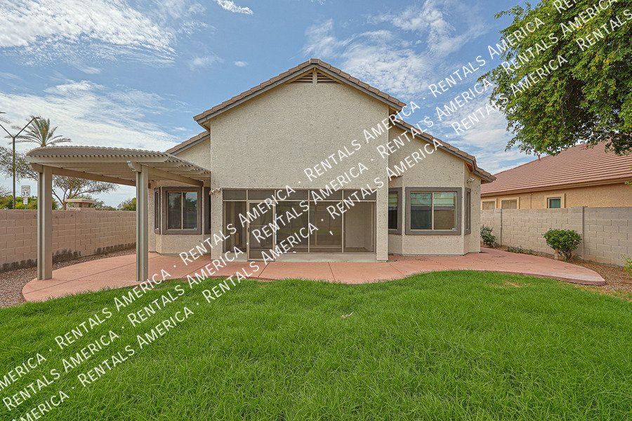 14712 W Edgemont Ave property image