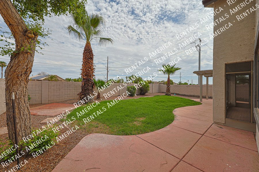 14712 W Edgemont Ave property image