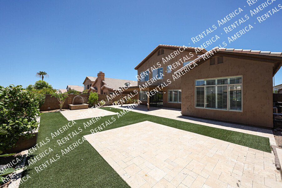 Move in ready 4 bedroom/3 bathroom! property image