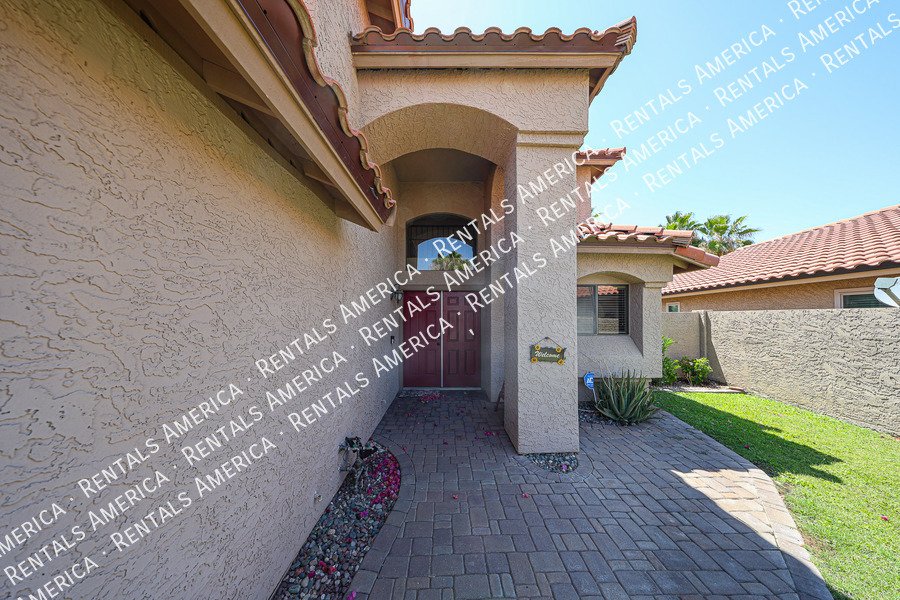 MOVE IN SPECIAL OF 2 WEEKS FREE RENT property image