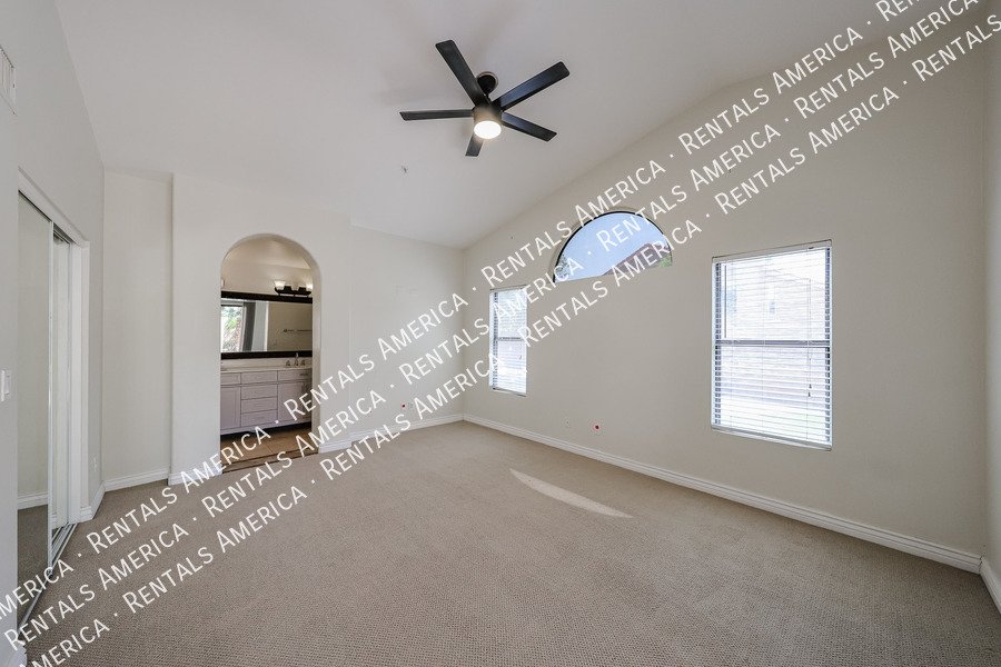 MOVE IN SPECIAL OF 2 WEEKS FREE RENT property image