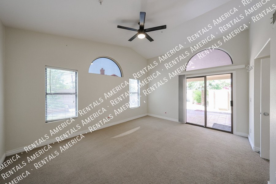 MOVE IN SPECIAL OF 2 WEEKS FREE RENT property image