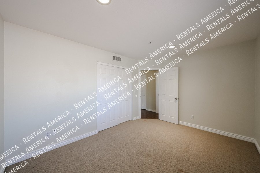 MOVE IN SPECIAL OF 2 WEEKS FREE RENT property image