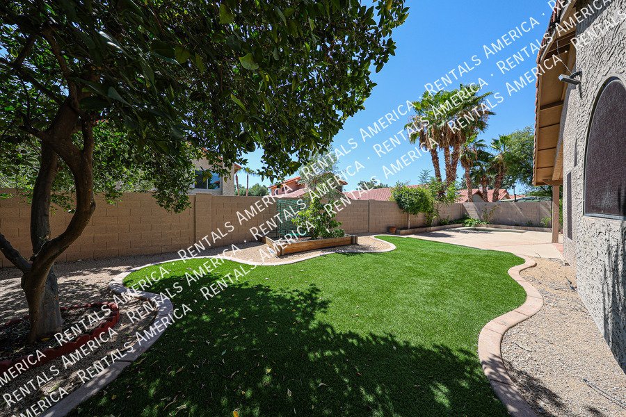 MOVE IN SPECIAL OF 2 WEEKS FREE RENT property image
