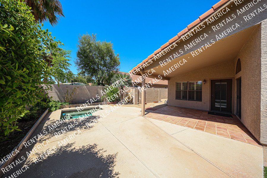 MOVE IN SPECIAL OF 2 WEEKS FREE RENT property image
