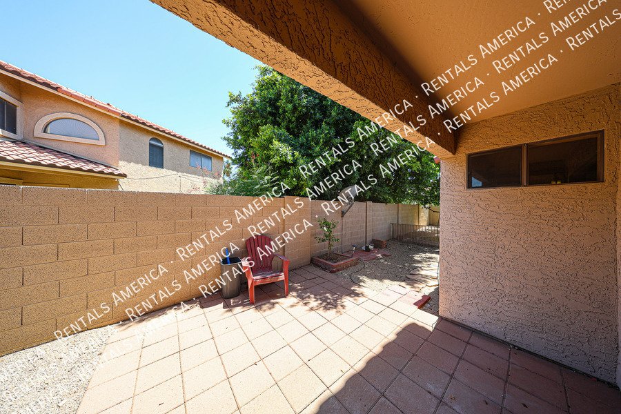 MOVE IN SPECIAL OF 2 WEEKS FREE RENT property image