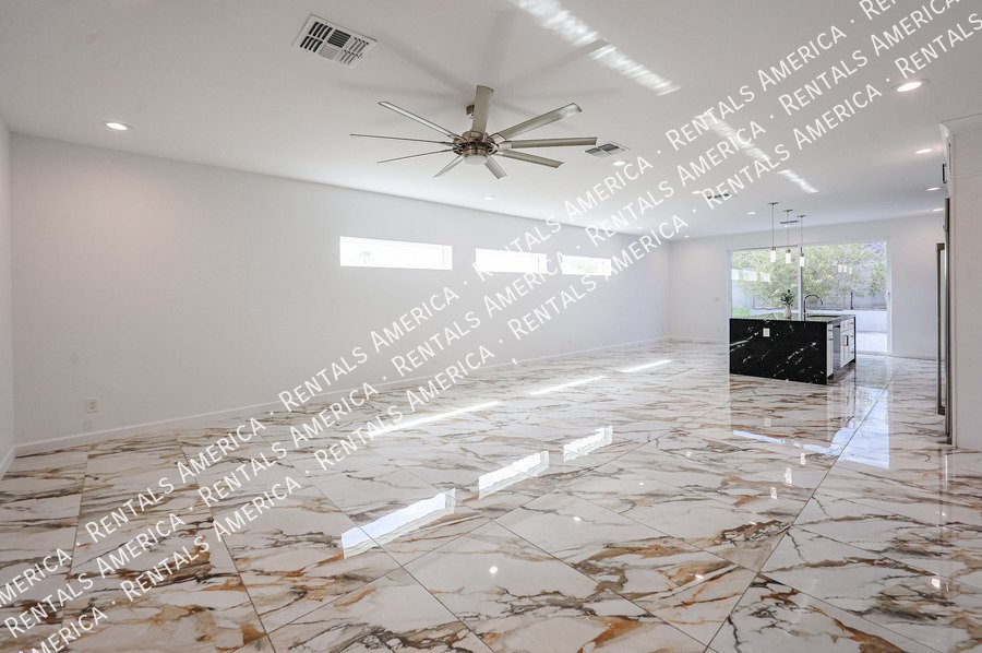 Spacious modern 4-bed, 2-bath home with designer finishes property image