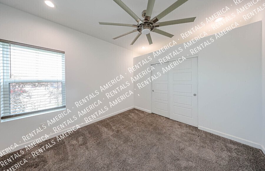 Spacious modern 4-bed, 2-bath home with designer finishes property image