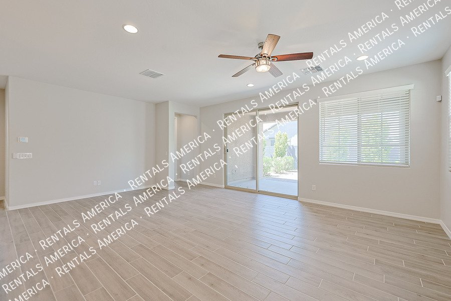 Charming 4-Bedroom, 3-Bath Home in a Desirable Neighborhood property image