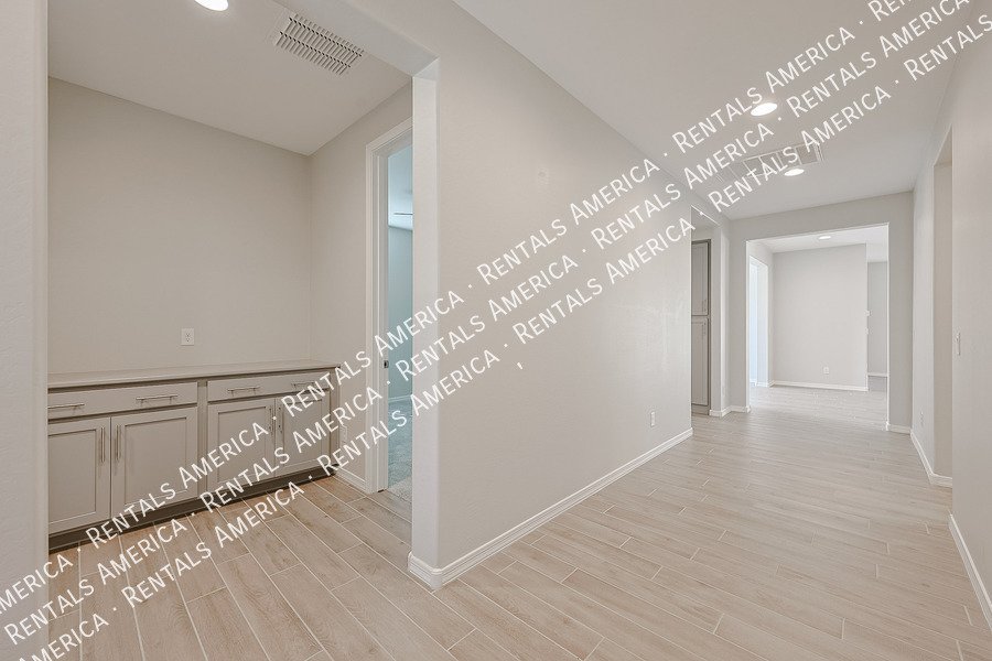 Charming 4-Bedroom, 3-Bath Home in a Desirable Neighborhood property image
