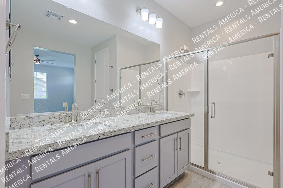 Charming 4-Bedroom, 3-Bath Home in a Desirable Neighborhood property image