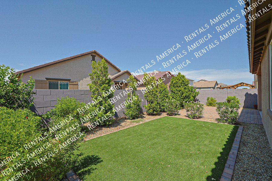 Charming 4-Bedroom, 3-Bath Home in a Desirable Neighborhood property image