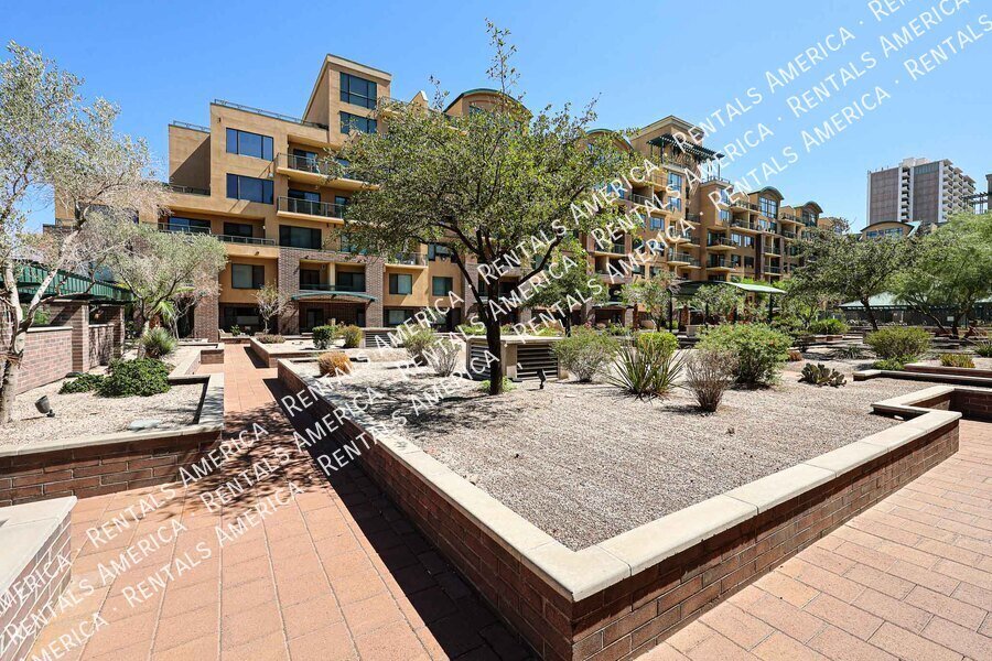 Downtown Phoenix 3rd Floor 1 Bed 1 Bath Condo property image