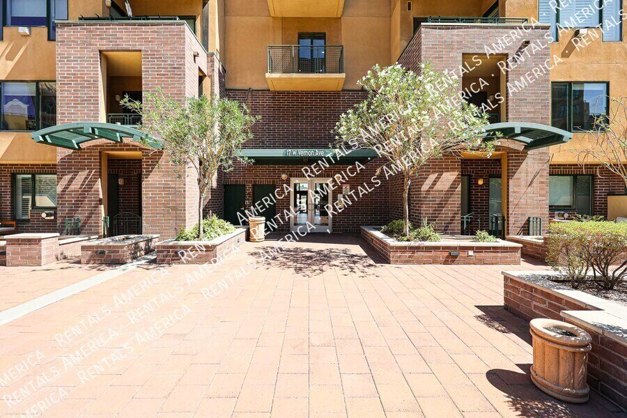 Downtown Phoenix 3rd Floor 1 Bed 1 Bath Condo property image