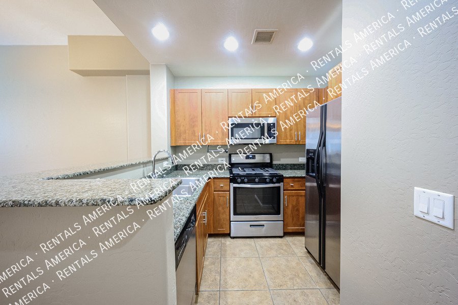 Downtown Phoenix 3rd Floor 1 Bed 1 Bath Condo property image