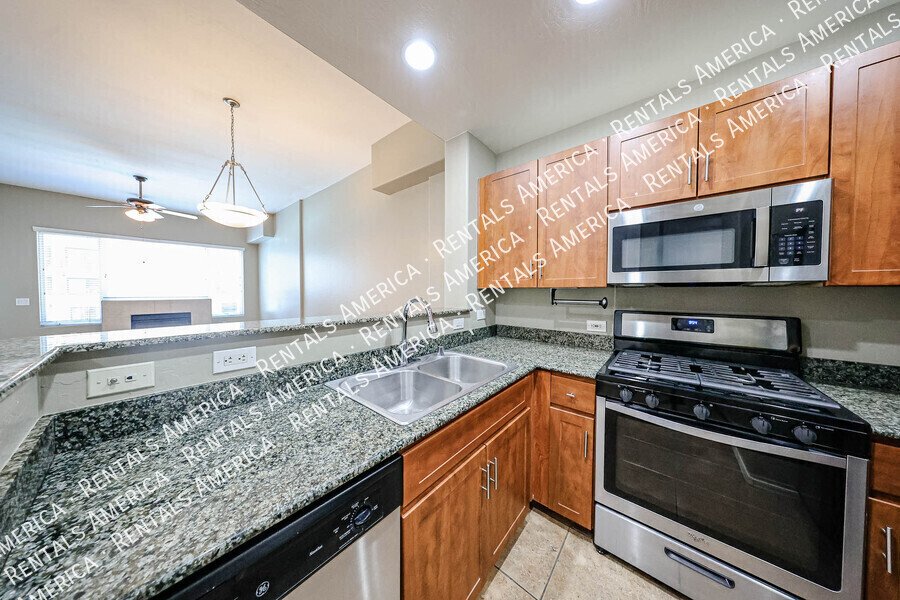 Downtown Phoenix 3rd Floor 1 Bed 1 Bath Condo property image