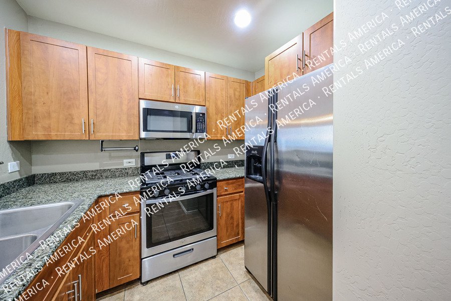 Downtown Phoenix 3rd Floor 1 Bed 1 Bath Condo property image