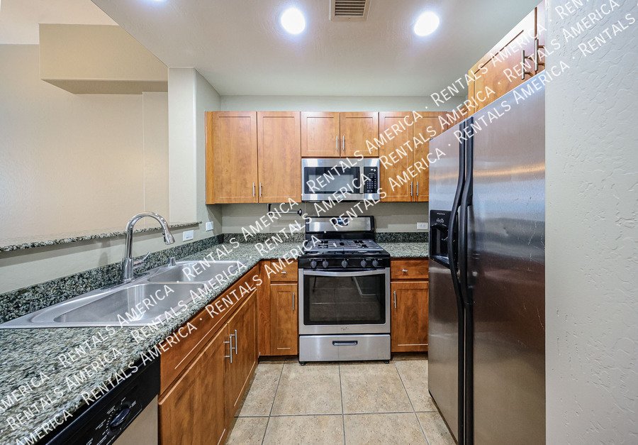Downtown Phoenix 3rd Floor 1 Bed 1 Bath Condo property image