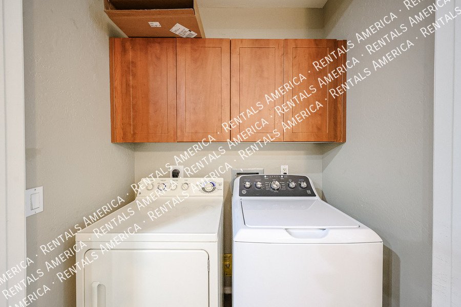 Downtown Phoenix 3rd Floor 1 Bed 1 Bath Condo property image