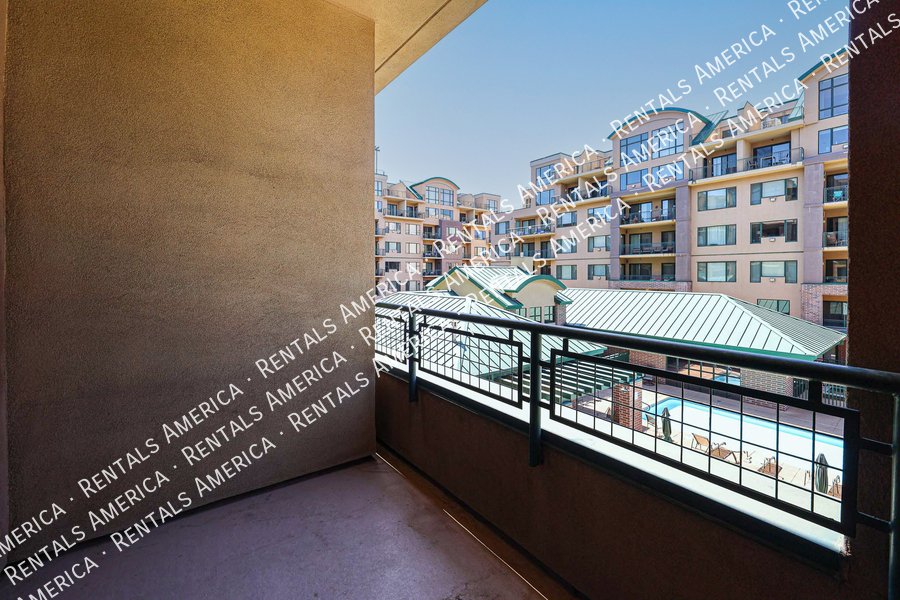 Downtown Phoenix 3rd Floor 1 Bed 1 Bath Condo property image