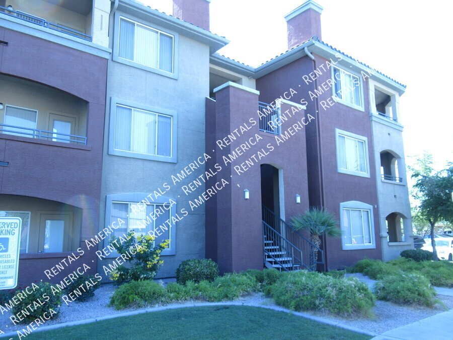 COMING SOON! Awesome 3rd story- 1 bedroom condo in Red Rox Community! property image