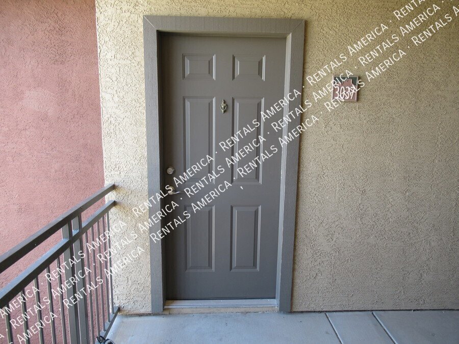 COMING SOON! Awesome 3rd story- 1 bedroom condo in Red Rox Community! property image