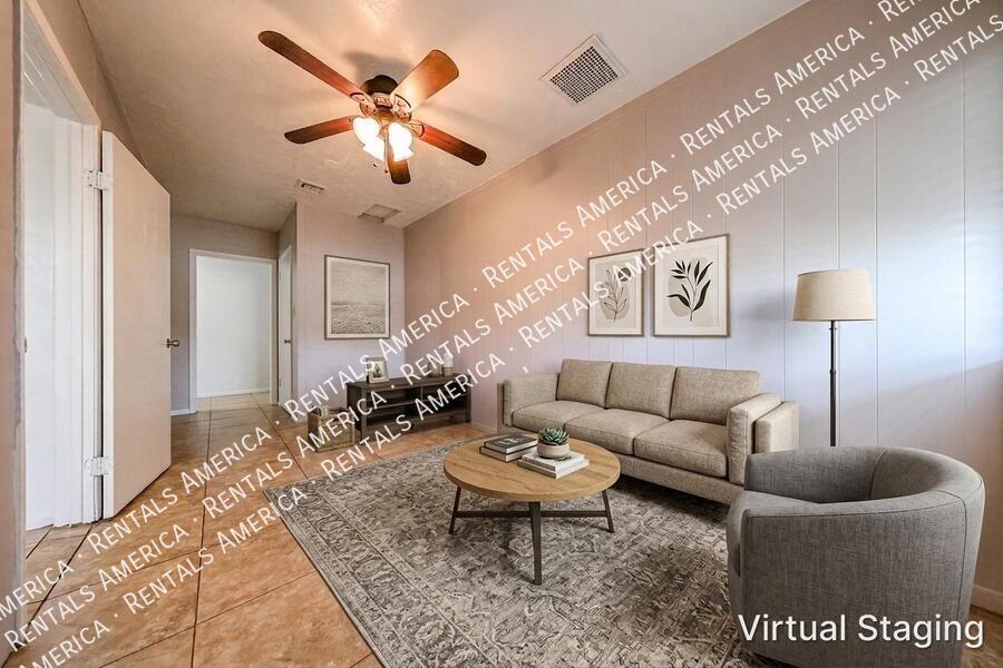 Charming 2 Bedroom Home with Water & Gas Included property image
