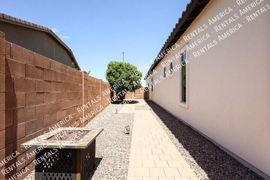 GREAT 4 BR, 3 FULL BA IN MARBELLA VINEYARDS property image