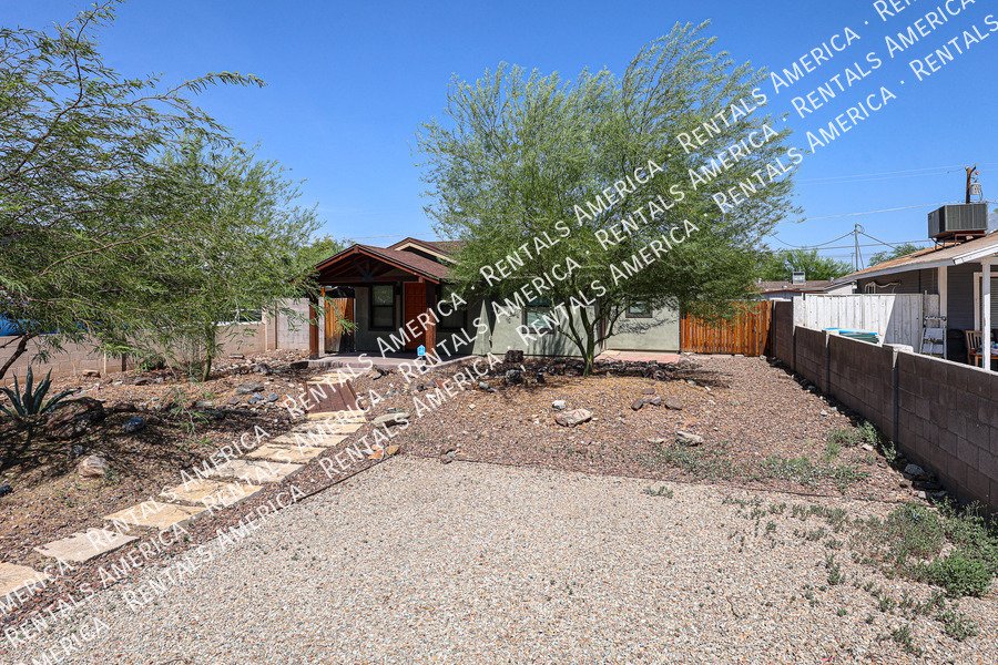 Historic Phoenix Bungalow | Fully Remodeled | No HOA | RV Gate property image