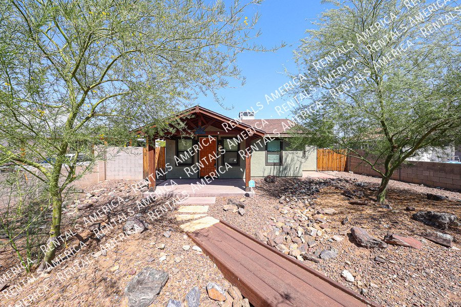 Historic Phoenix Bungalow | Fully Remodeled | No HOA | RV Gate property image