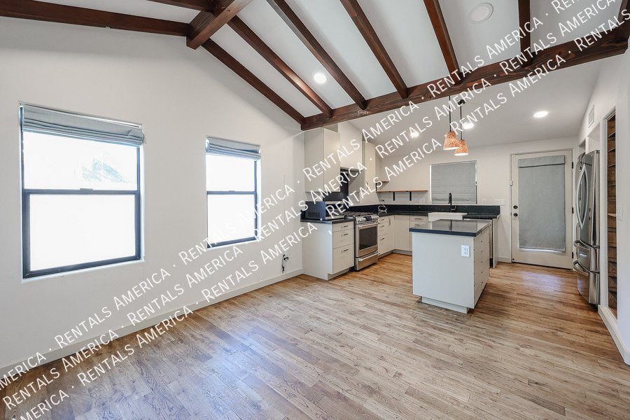 Historic Phoenix Bungalow | Fully Remodeled | No HOA | RV Gate property image