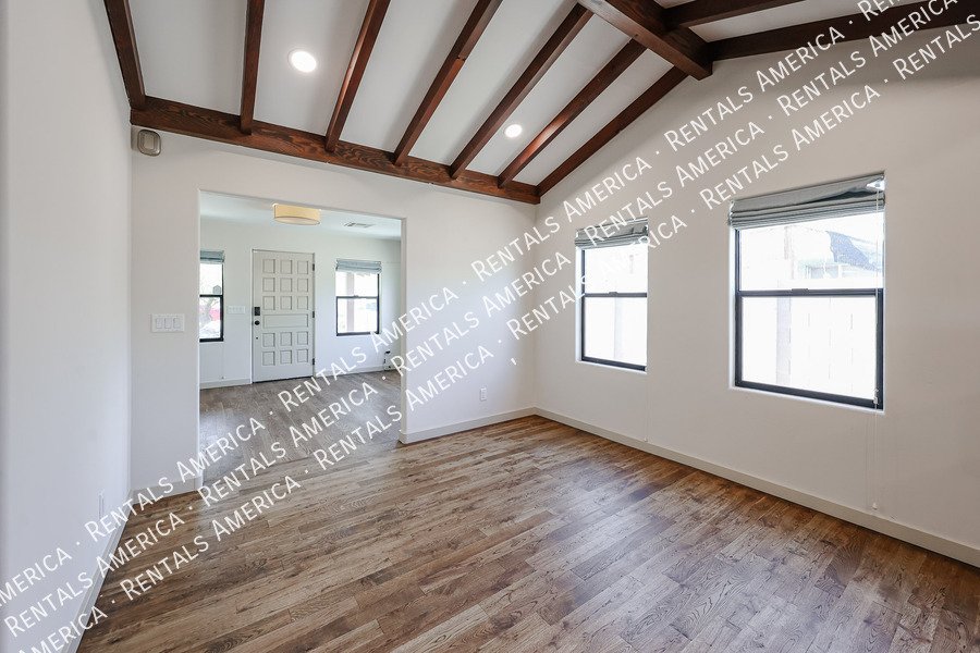 Historic Phoenix Bungalow | Fully Remodeled | No HOA | RV Gate property image