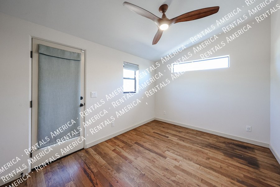 Historic Phoenix Bungalow | Fully Remodeled | No HOA | RV Gate property image