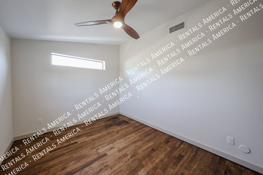 Historic Phoenix Bungalow | Fully Remodeled | No HOA | RV Gate property image