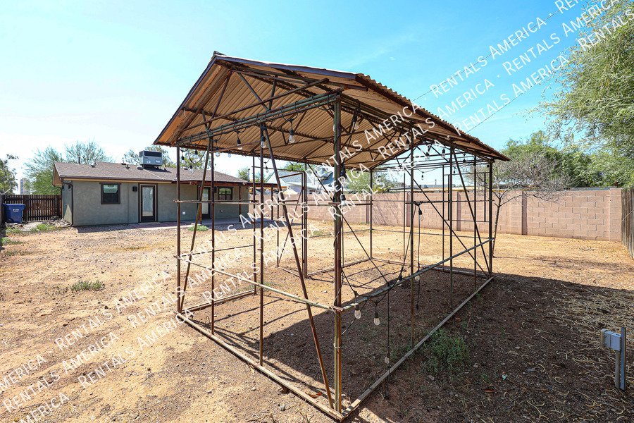 Historic Phoenix Bungalow | Fully Remodeled | No HOA | RV Gate property image