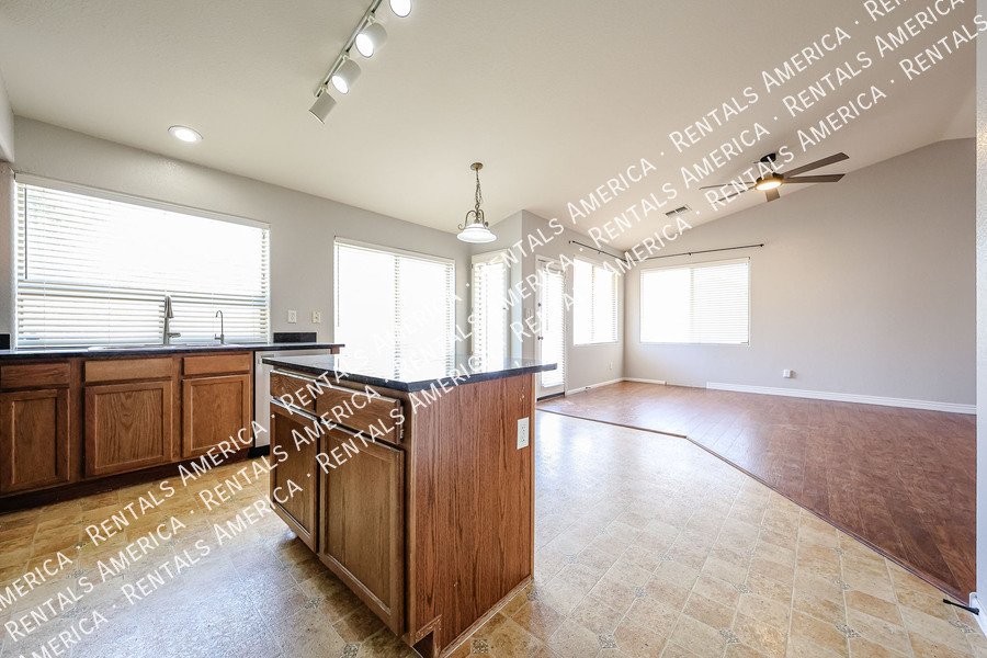 For Rent: Single Level, 3 Bedroom Home in Circle Cross Ranch, San Tan property image